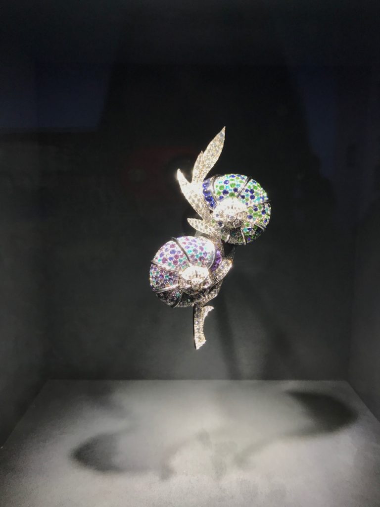 Animal Brooch displayed in Noah's Ark - Van Cleef & Arpels High Jewelry Collection presentation designed by Robert Wilson